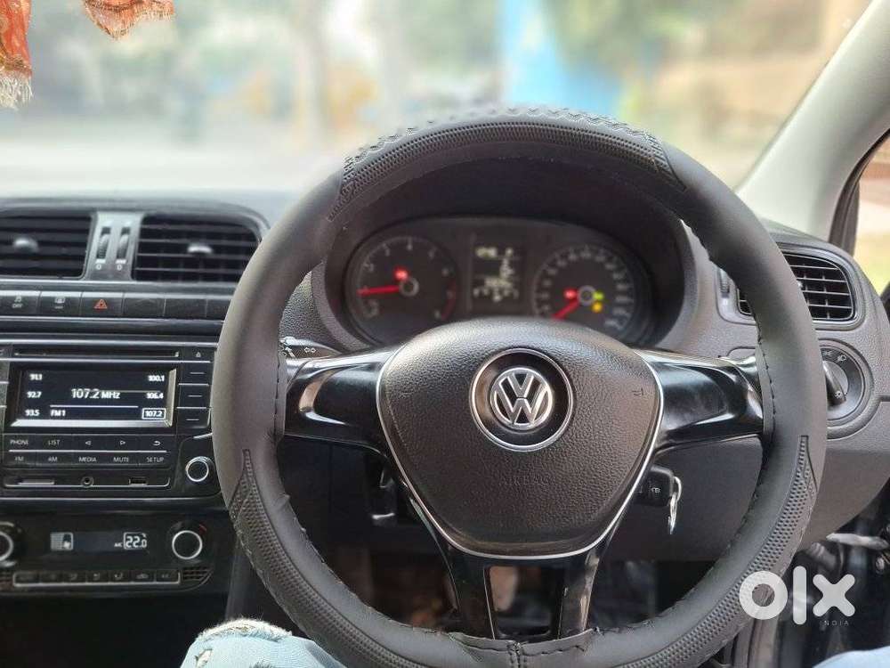 Volkswagen Vento 1.2 Tsi Comfortline At, 2016