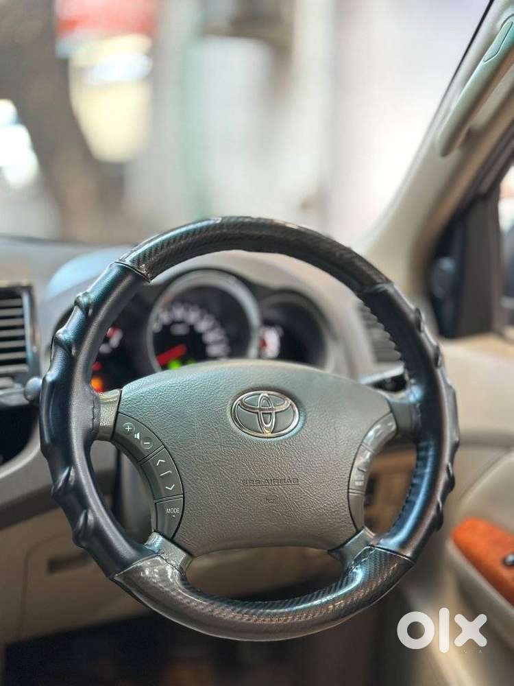 Toyota Fortuner, 2011, Diesel