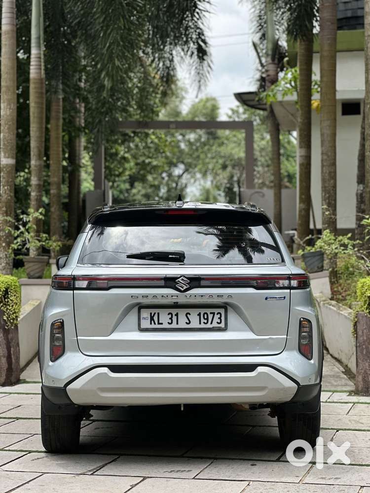 Maruti Suzuki Grand Vitara 1.5 Alpha Smart Hybrid, 2023, Petrol