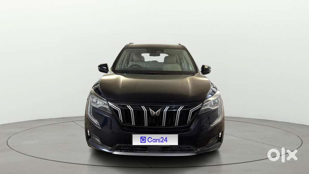 Mahindra Xuv700 2.0 Ax 5 Petrol At Str, 2022, Petrol