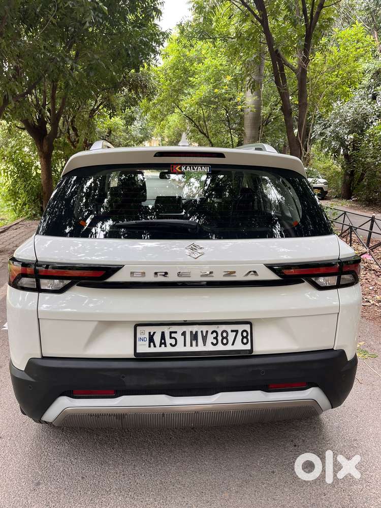 Maruti Suzuki Brezza 1.5 Zxi Plus Smart Hybrid, 2023, Petrol