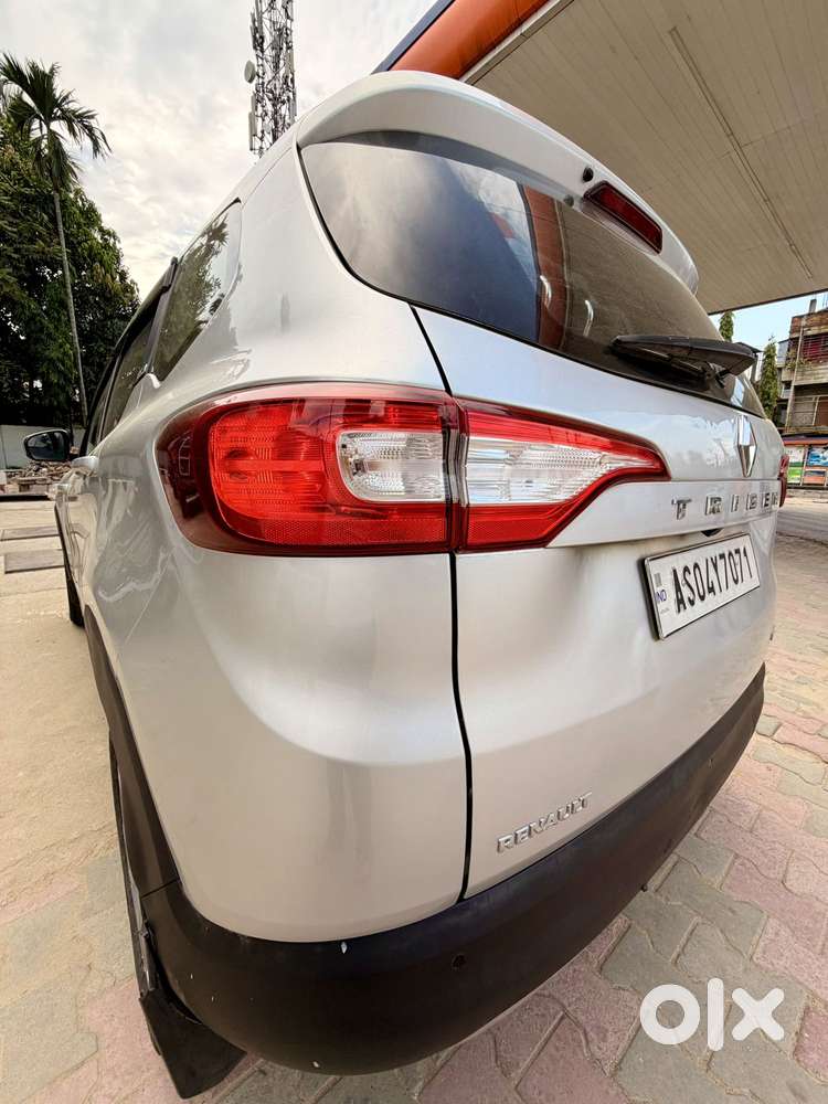 Renault Triber Rxz, 2021, Petrol