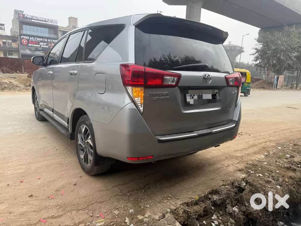 Toyota Innova Crysta [ ] 2.4 Gx At 7 Str, 2022, Diesel