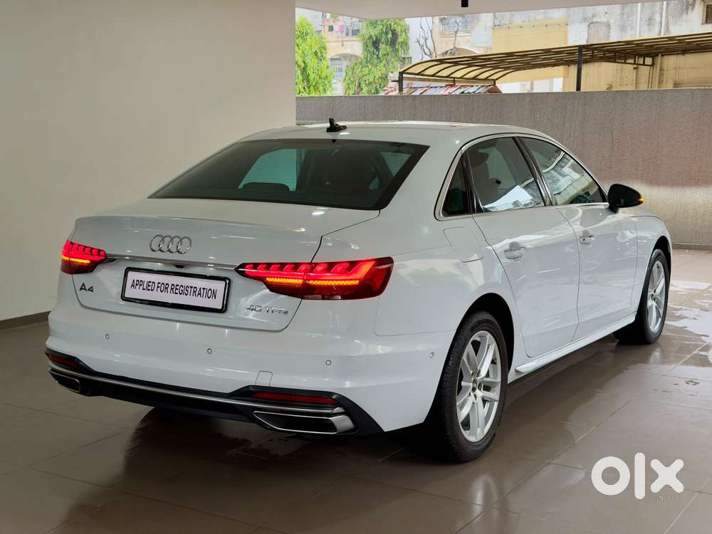Audi A4 2.0 Technology 40 Tfsi, 2024, Petrol