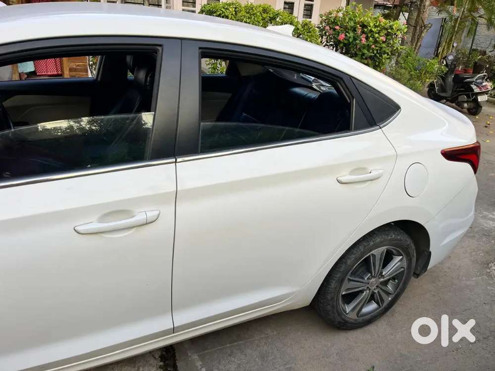 Hyundai Verna 2018 Petrol 49523 Km Driven
