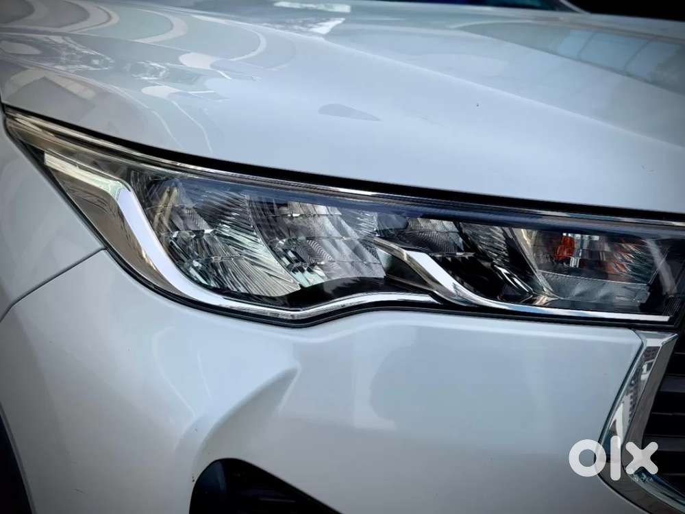 Toyota Innova Hycross 2.0 Vx Hybrid 7 Str, 2025, Petrol