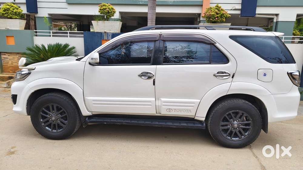 Toyota Fortuner 3.0 4x4 Manual, 2016, Diesel