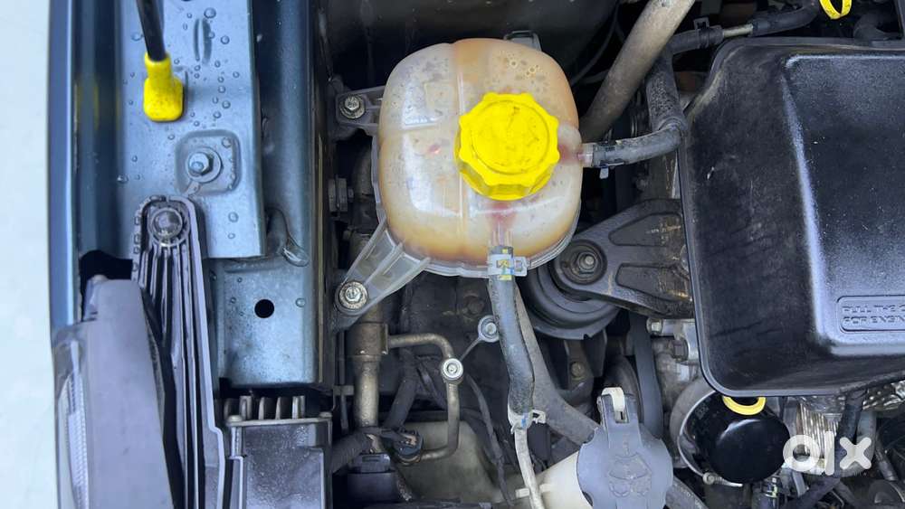 Mahindra Xuv300 W8 Option Dual Tone Diesel, 2021, Diesel