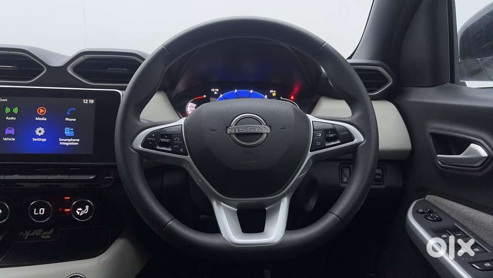 Nissan Magnite 1.0 Xv Turbo Cvt, 2021, Petrol