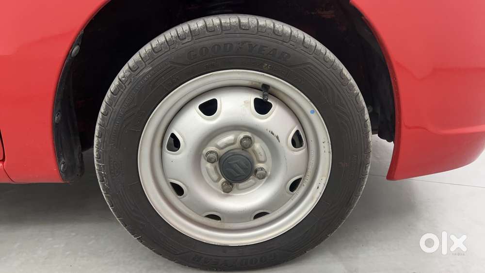 Maruti Suzuki Estilo Lxi Bs-iv, 2012, Petrol