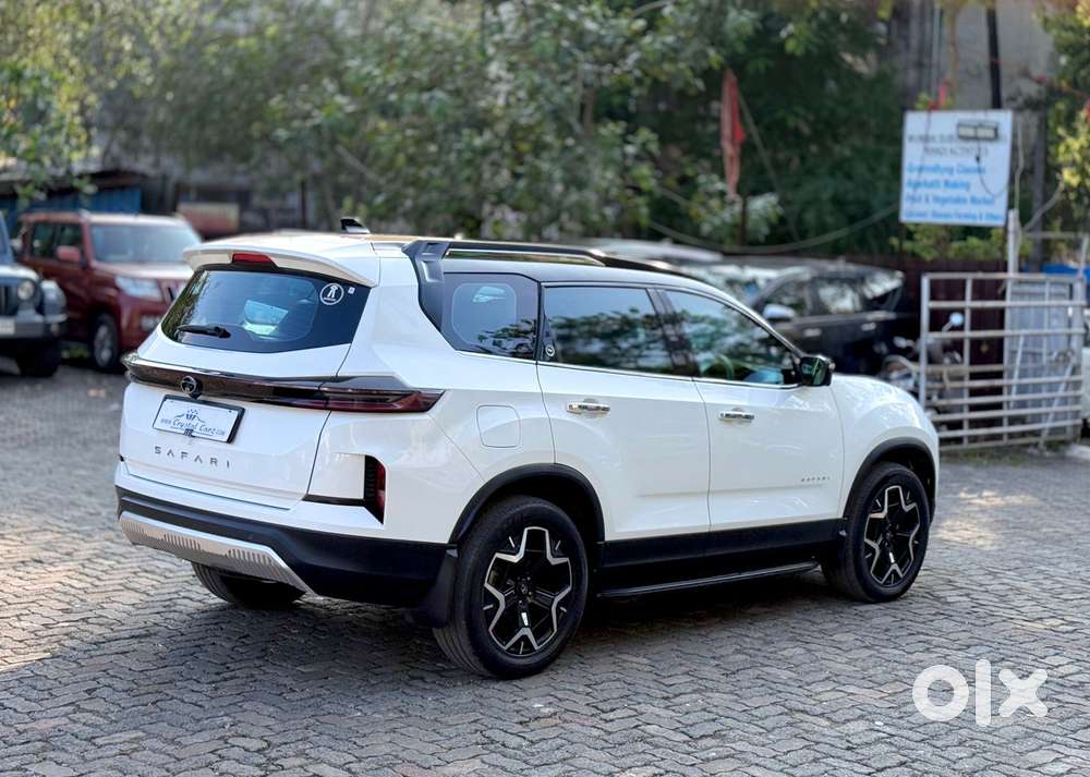 Tata Safari Adventure Plus, 2025, Diesel