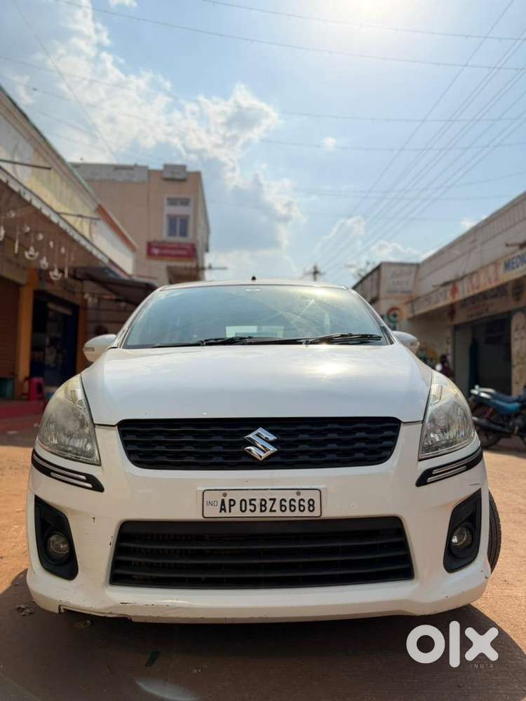 Maruti Suzuki Ertiga 2012 Diesel Well Maintained
