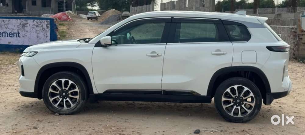 Maruti Suzuki Grand Vitara, 2024, Petrol