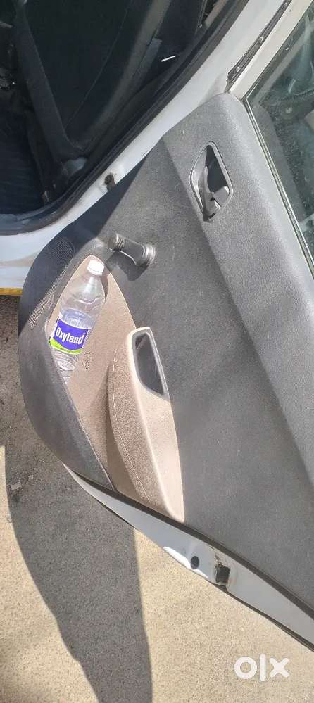 Xcent Petrol Cng