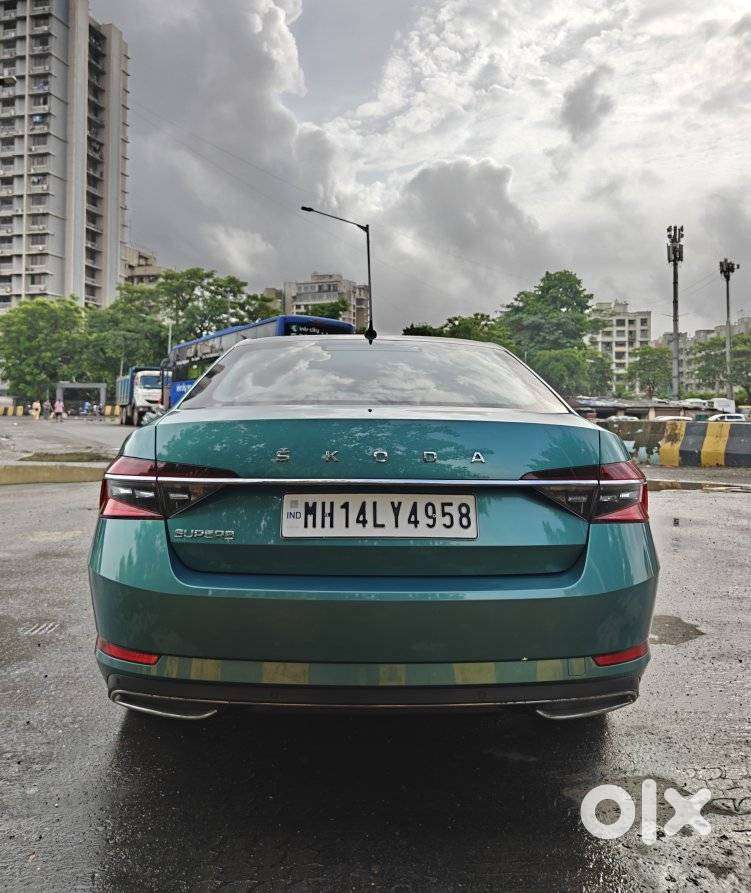Skoda Superb 2.0 Tsi At L&k, 2024, Petrol