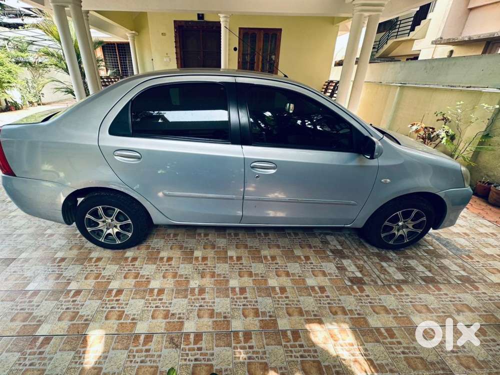 Toyota Etios 2011 Petrol Car