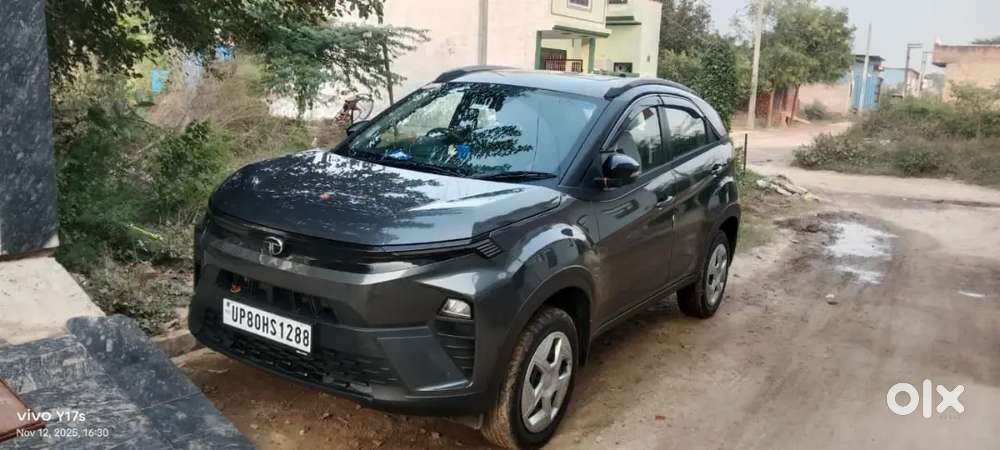 Tata Nexon Pure 2025