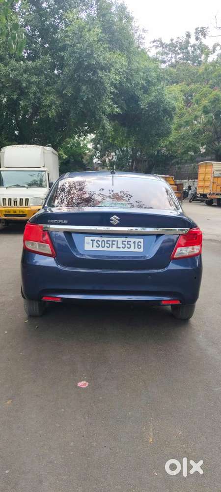 Maruti Suzuki Dzire 1.2 Vxi, 2022, Petrol
