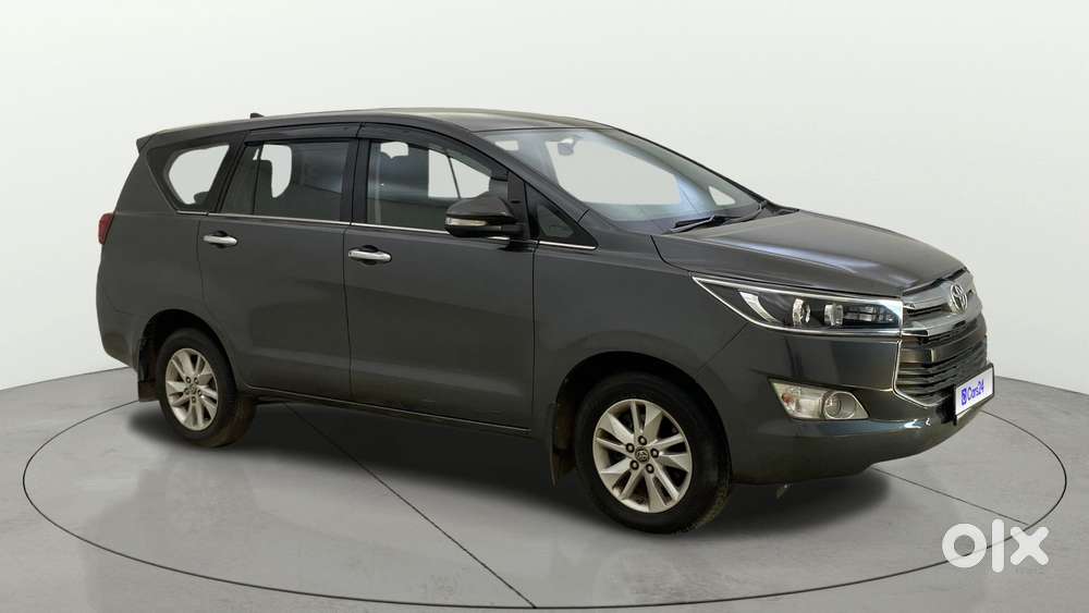 Toyota Innova Crysta 2.4 Vx Mt, 2016, Diesel