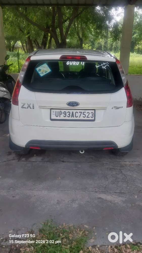 Ford Figo Zxi 1.2 Petrol 2012