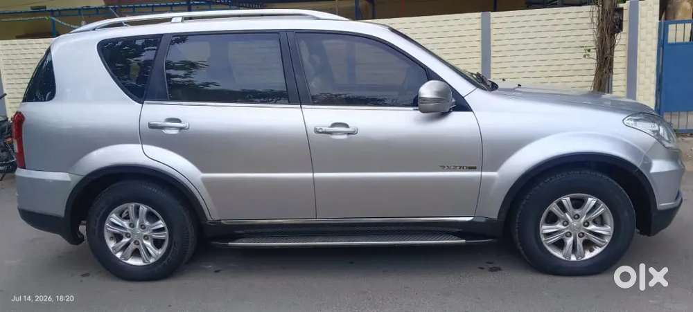 Mahindra Ssangyong Rexton 2012 Year