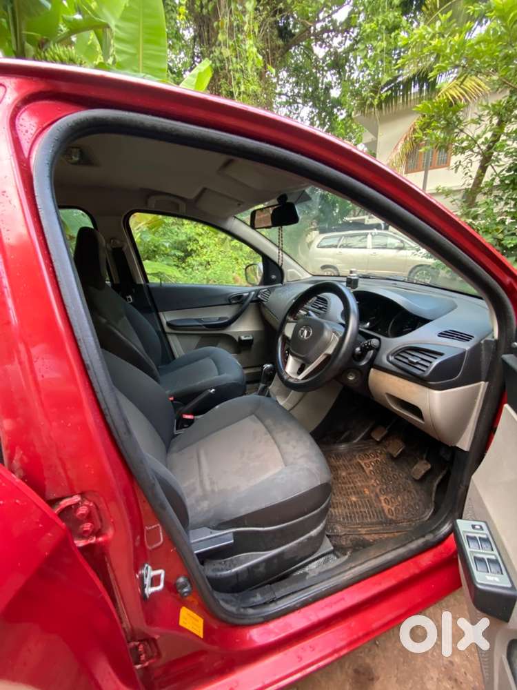 Tata Tiago Petrol 2017 Car