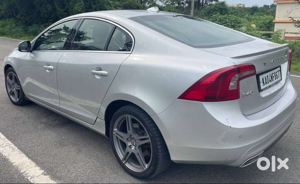 Volvo S60 Momentum 2016 Diesel Car