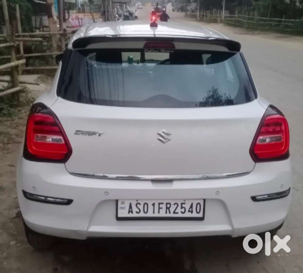 Maruti Suzuki Swift 2023 Petrol 14500 Km Driven