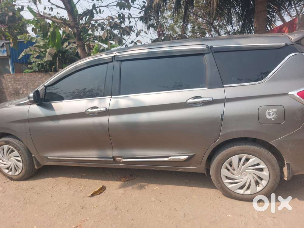 Maruti Suzuki Ertiga 1.4 Vxi Cng Anniversary Edition, 2022, Cng & Hy..