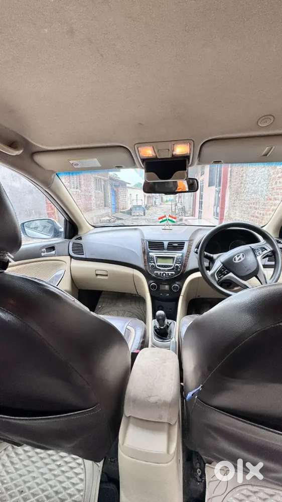 Hyundai Verna 2015