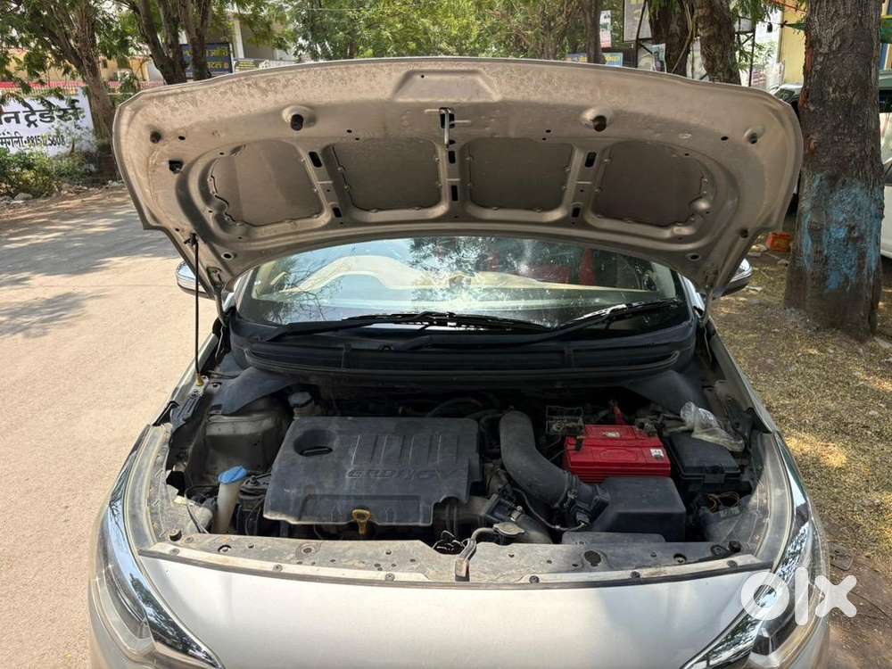  Hyundai I20 Asta 1.4 Crdi Diesel Top Model (oct 2014)