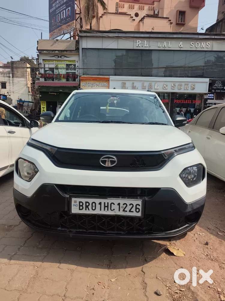 Tata Punch Accomplished, 2023, Petrol