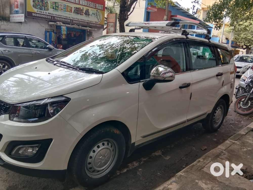 Mahindra Marazzo Diesel 2022