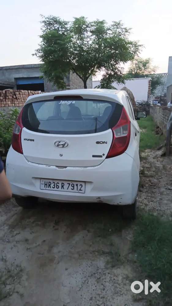 Hyundai Eon Magna + 2012 Car