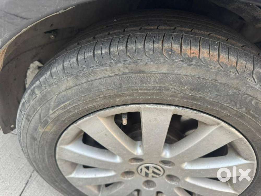 Volkswagen Passat 2010 Petrol Well Maintained