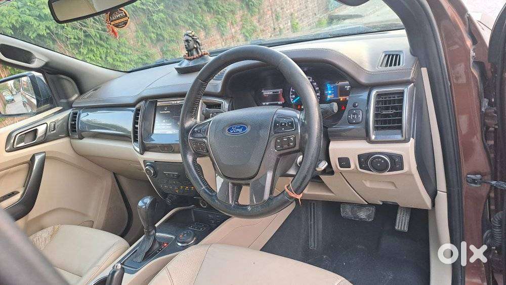 Ford Endeavour Titanium Plus 4x4, 2016, Diesel