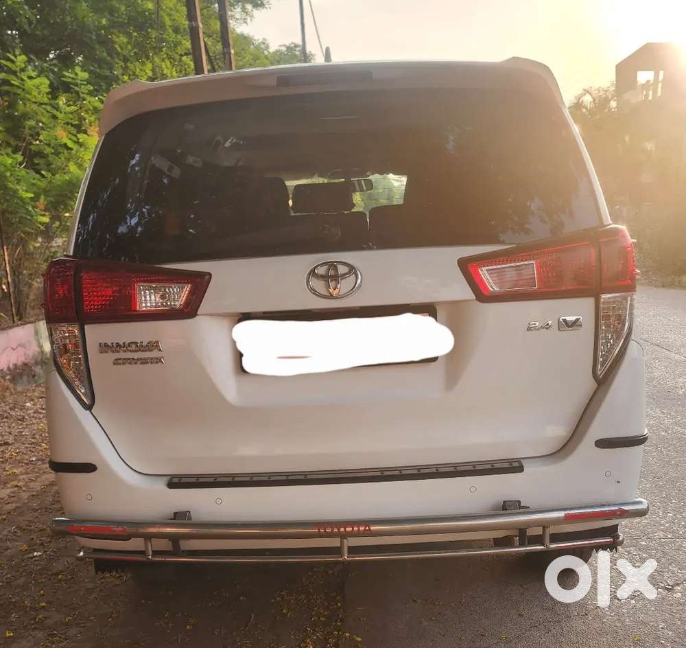 Toyota Innova Crysta 2020