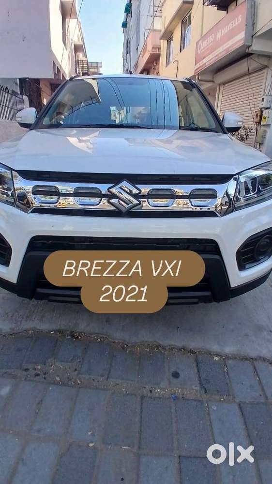 Maruti Suzuki Brezza 1.5 Vxi Smart Hybrid, 2021, Petrol