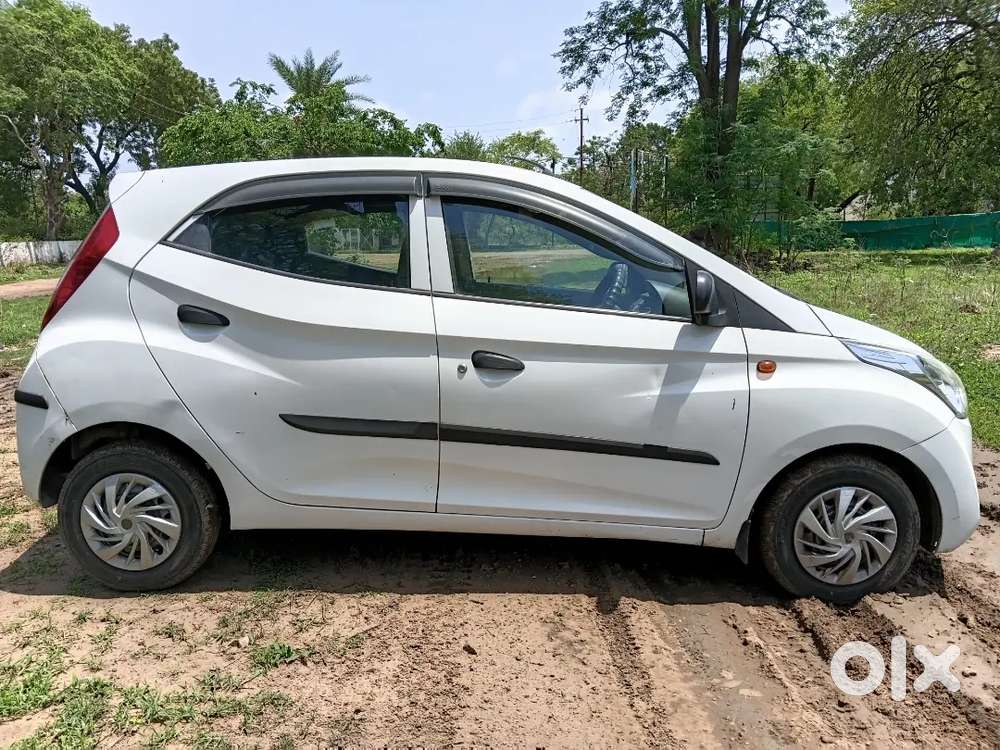 Hyundai Eon 2017 Petrol Well Maintained