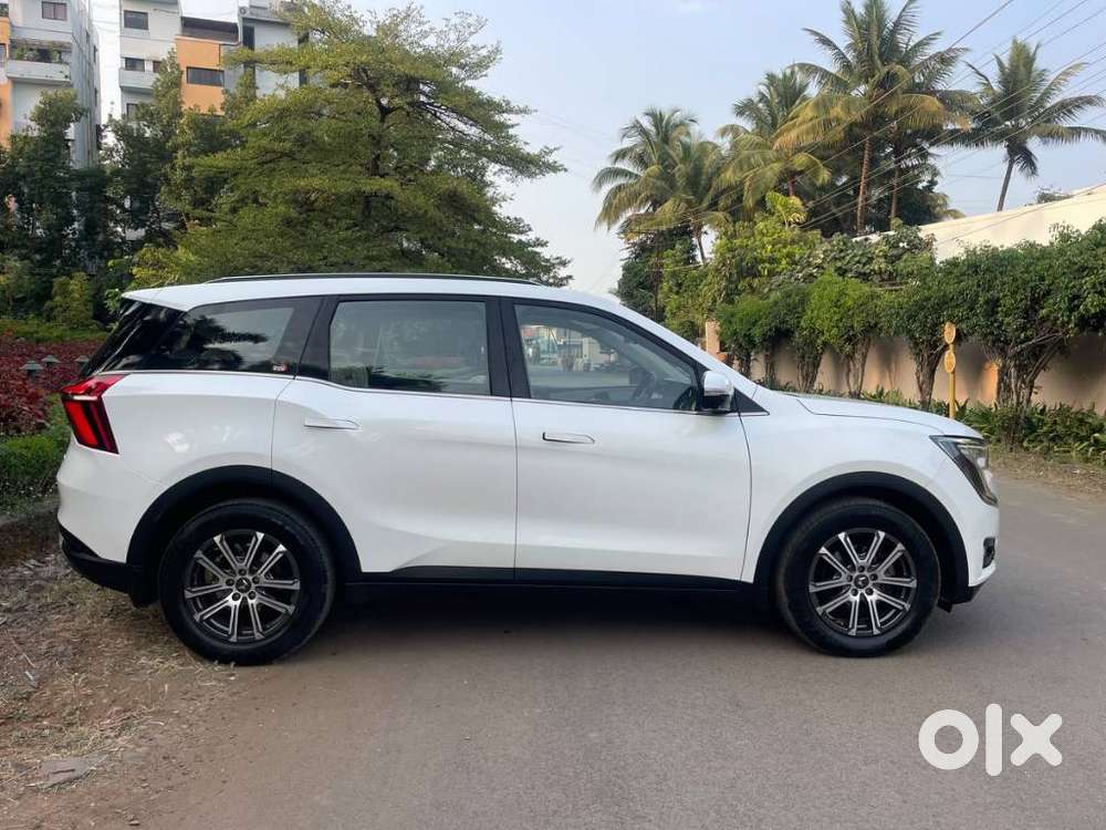 Mahindra Xuv700 2.2 Ax 7 Diesel At Str, 2022, Diesel