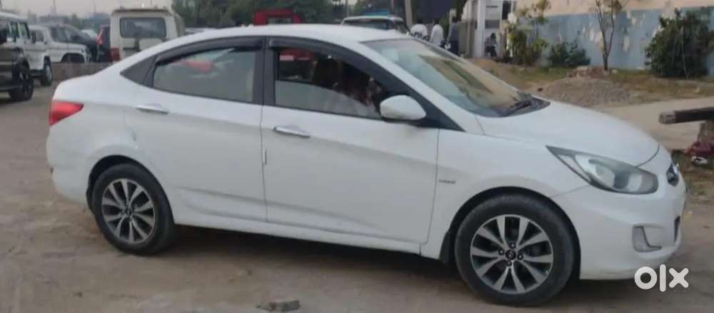 Hyundai Verna Up 32 H