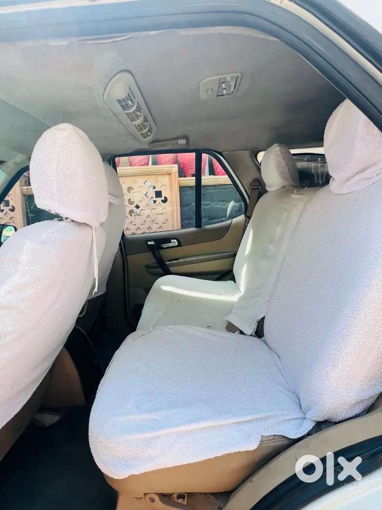 Tata Safari Storme 2013 Diesel 230000 Km Driven