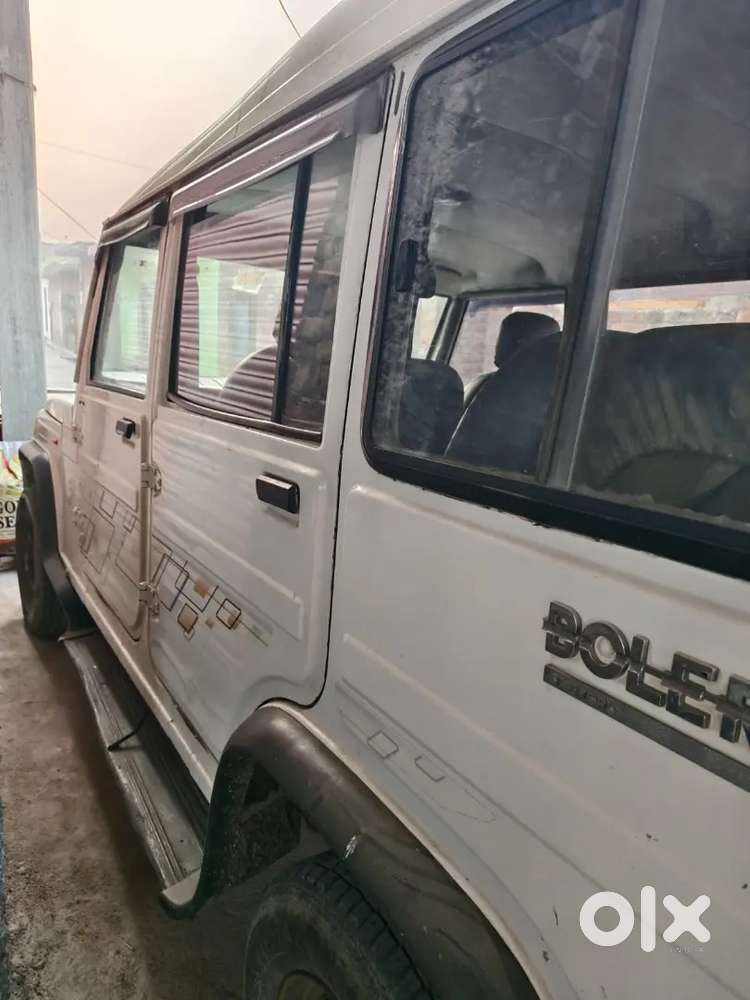 Mahindra Bolero Diesel 2015 White