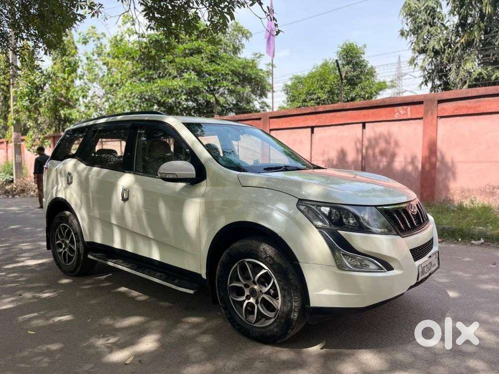 Mahindra Xuv500 At W6 2wd, 2017, Diesel