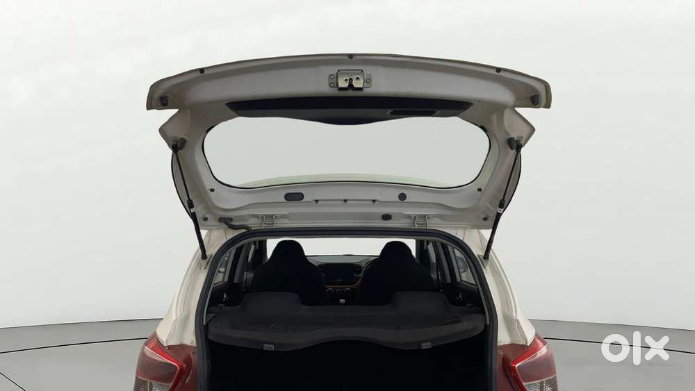 Hyundai Grand I10 1.2 Sportz Prime Edition Vtvt, 2016, Petrol