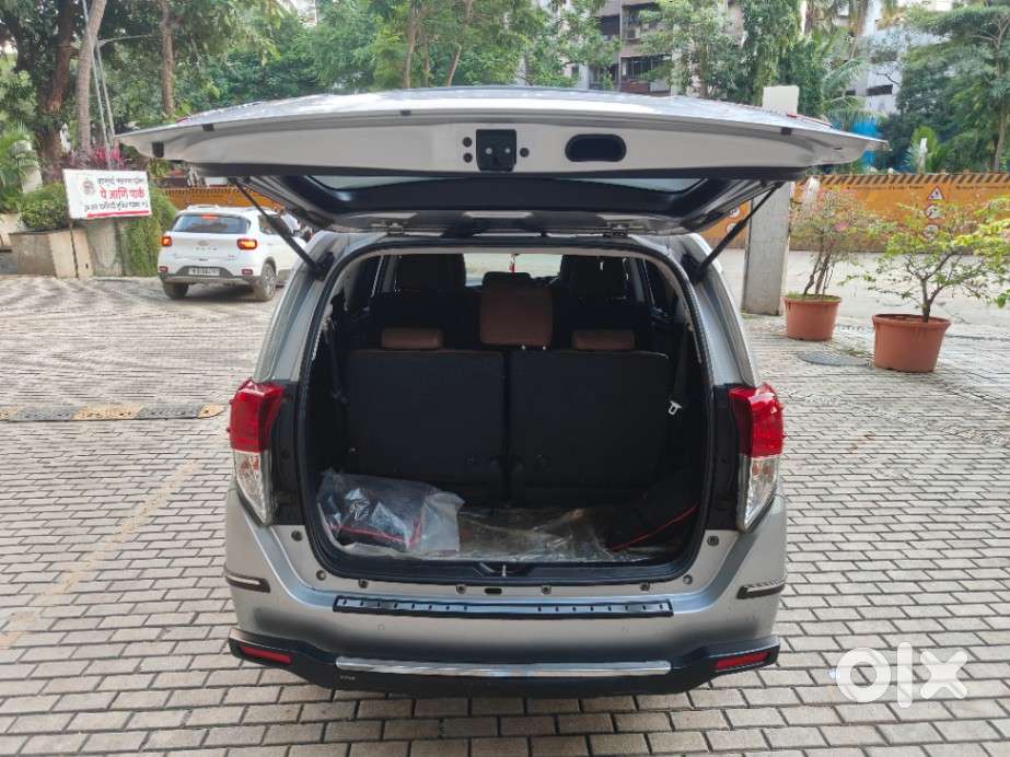 Toyota Innova Crysta 2.8 Gx At 8s, 2022, Petrol