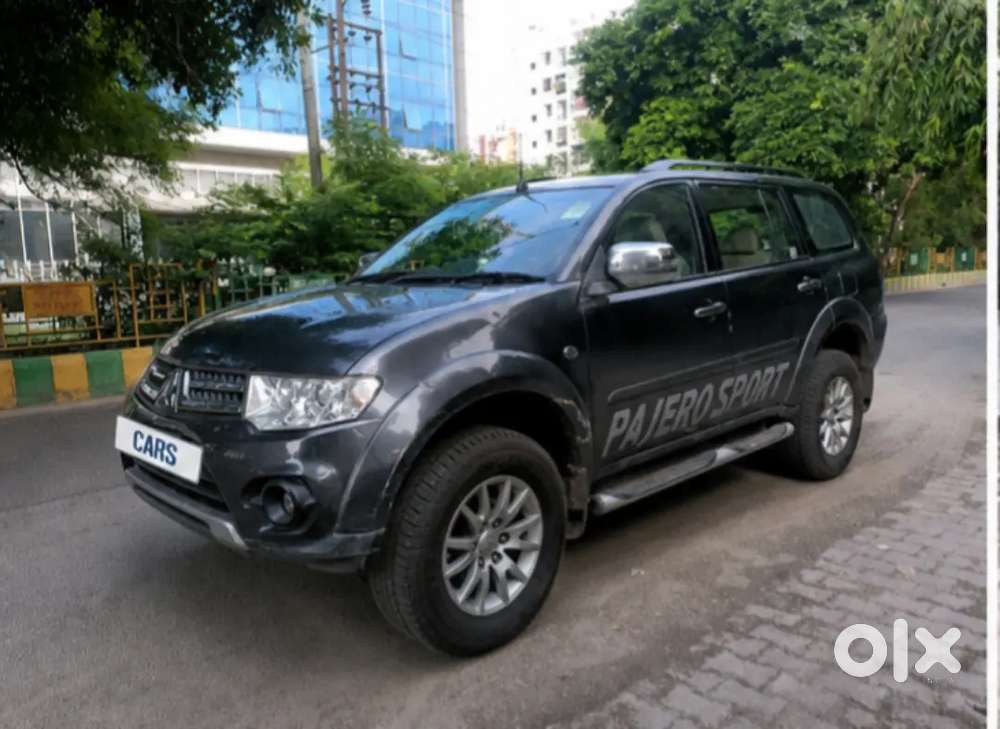 Mitsubishi Pajero Sport 2015