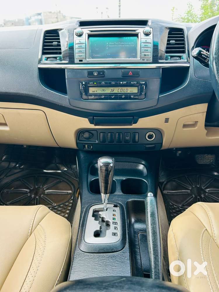 Toyota Fortuner 3.0 4x2 Automatic, 2016