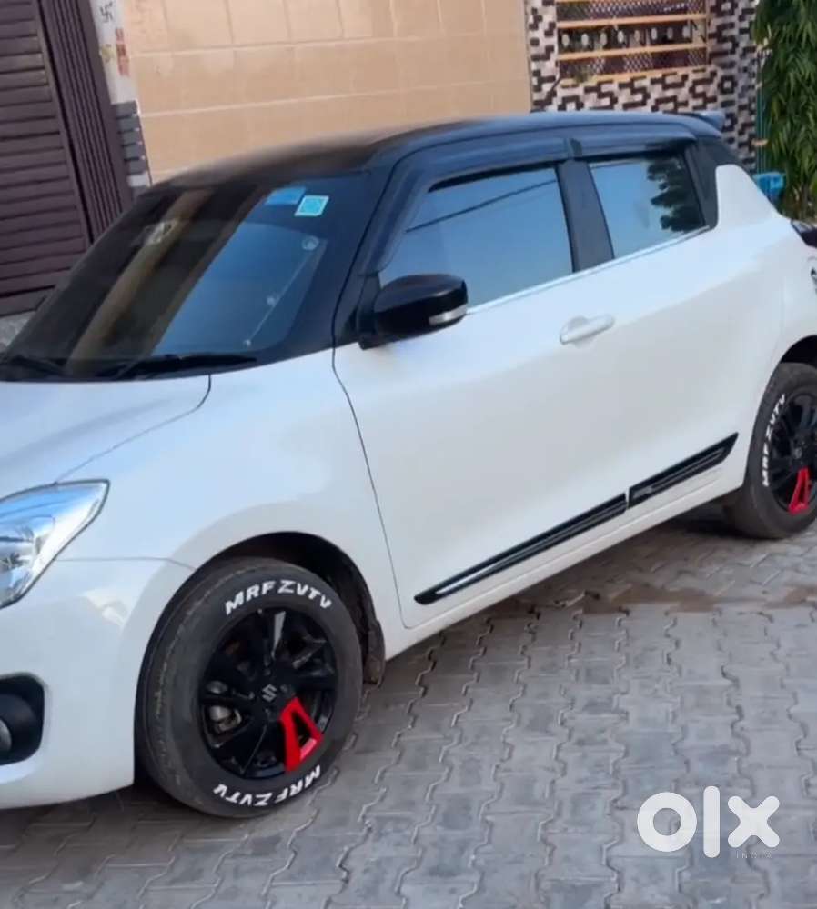 Swift 2023 Maruti Petrol Manual First Owner