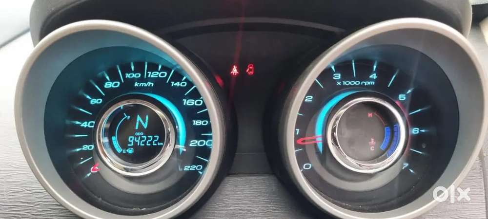 Mahindra Xuv500 2.2 Diesel 2016